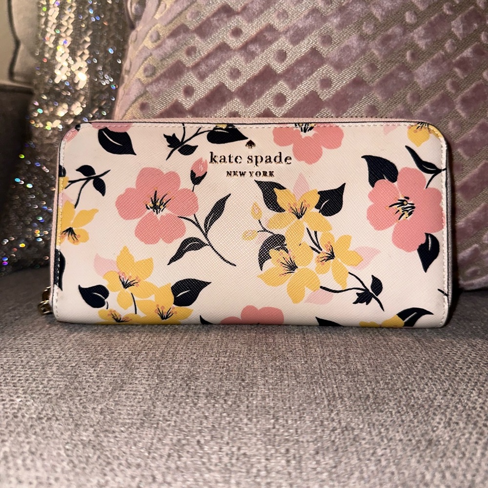 Kate Spade Wallet